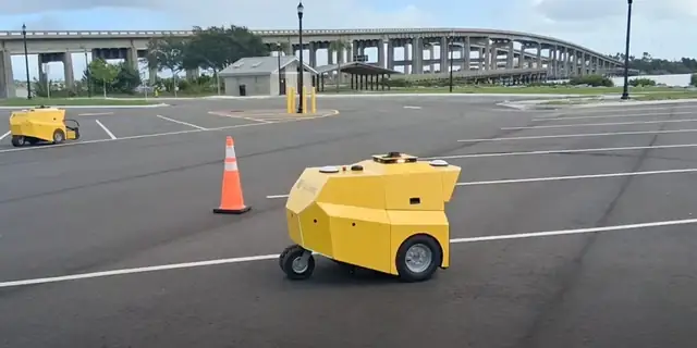 Pavement Striper for hardscape & paving - Autonomous pavement striping robot by 10Lines