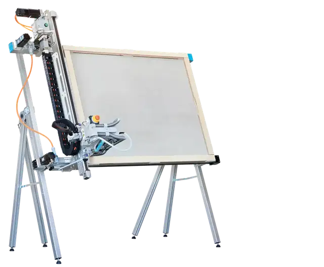 KOBOT 912 - Mobile cutting robot by Kobots