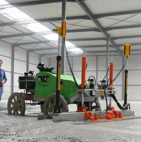 MS550 - Concrete screeding robot by Screed warehouse